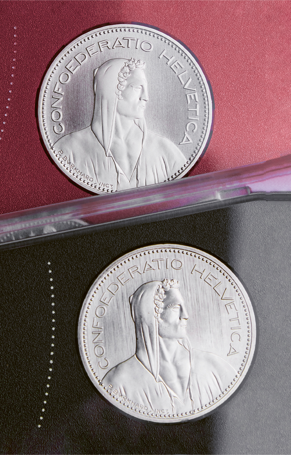 Obere Münze: Holzstrich Untere Münze: Laserbrusch